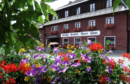 Hammerunterwiesenthal House | Gasthof-Pension Rotes Haus