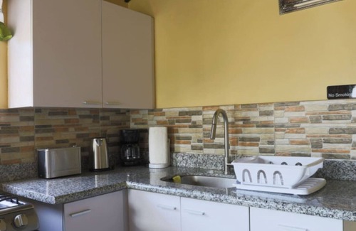 Rhyne Park Village House | Gated Charming deluxe 2 bed/home
