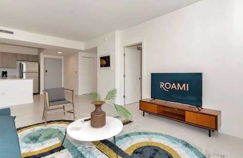 Coral Way House | Gather Together | Miami | Roami at Grove 27