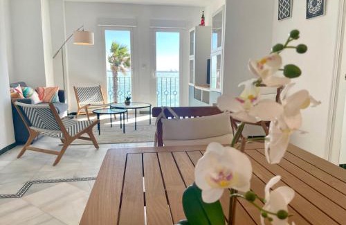 El Puerto de Santa Maria Apartment | GATU Villa Océano frente al mar en Puerto Sherry " Preferente mayores de 25 años y familias "
