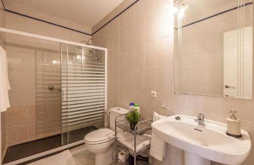 Encarnacion-Regina Apartment | GAVIDIA CENTER PREMIUM SUITES, FREE PARKING