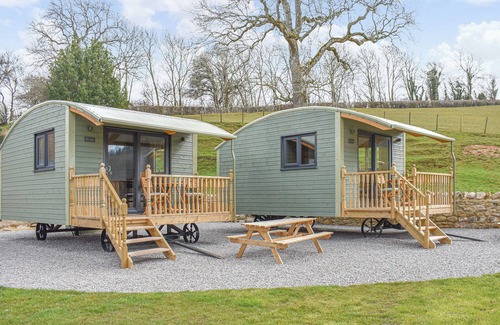 Smardale Cottage | Its a Shepherds Hut underneath with the size and comforts of a pod on top.