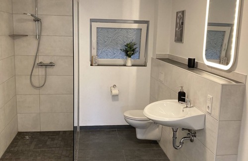 Rhode Apartment | Gemütliche Ferienwohnung im Sauerland dem Land der Tausend Berge und Seen
