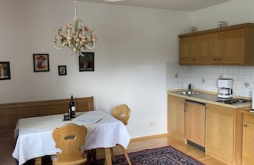Kruen Condo | Gemütliche im Bayrischen Landhausstil Eingerichtete Ferienwohnungen