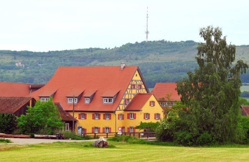 Rockingen Apartment | Gemütliches Feriendomizil (42qm) im Dachgeschoss auf Bauernhof