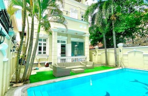 Thao Dien Villa | Gem Villa 15, biệt thự 8 phòng ngủ lớn, hồ bơi lớn