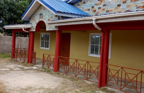 Dansoman House | GeoCom Blissful abode