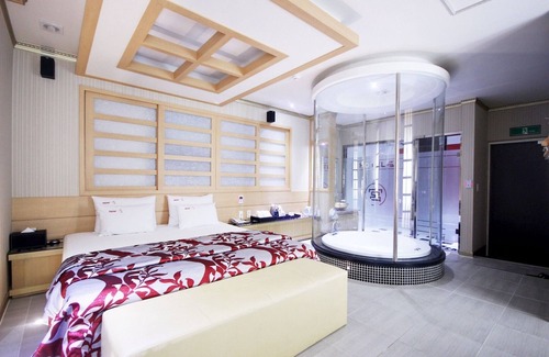 Songpo-ri Hotel | Geojedo Sadeung Palace Unintel