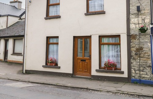Killala House | GEORGES STREET, family friendly in Killala, County Mayo