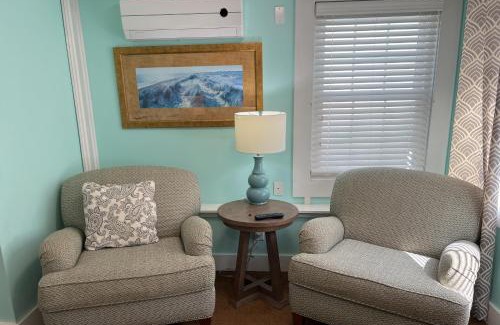Savannah Beach Apartment | Georgianne Suite Seven