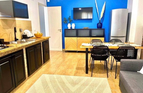 Aspra Apartment | Geräumige Wohnung, Bezaubernder Blick, Alles in der Nähe! Perfekter Rückzugsort