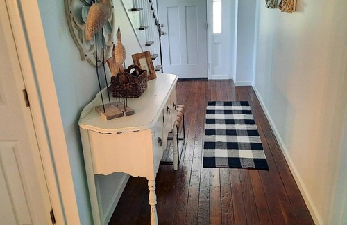 Cape Charles House | Get Away From It All With 4 bedrooms and Two Full Baths