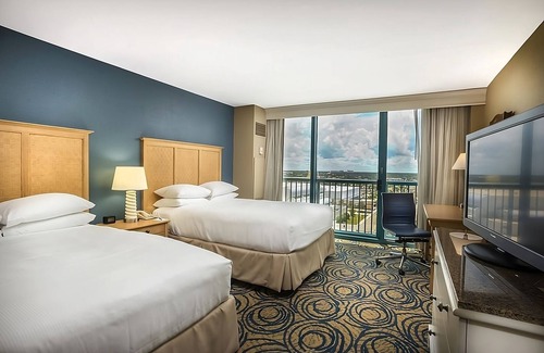 Brush - Stewarts Resort | Get Ready for Blissful Getaway! 3 Classic Units! Beach Access, 2 Pools & Spa!