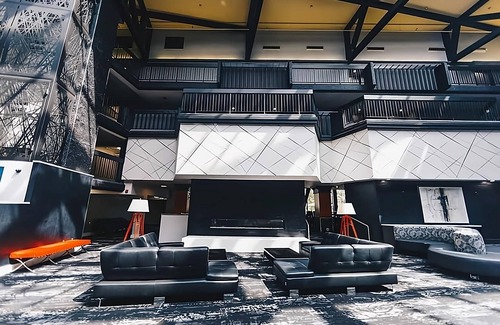 Riverside Hotel | Get Ready for Blissful Getaway! Pets are Allowed, Near Spokane Convention Center