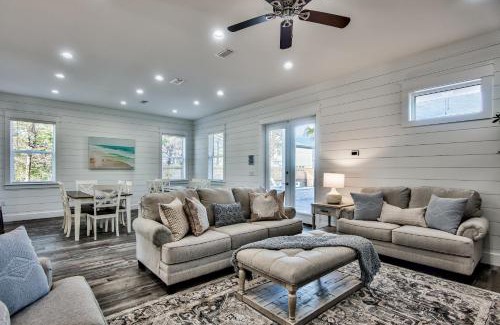 Frangista Beach House | Get Your Sun With Jetted Pool And Game Room
