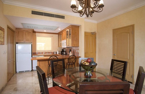 Flamingos Resort | Getaway 2BR Suite at Villa del Palmar Flamingos