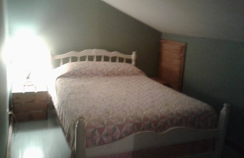 St. James Cabin | Getaway Cabin next door to Maramec Spring Park & Meramec River Trophy Trout