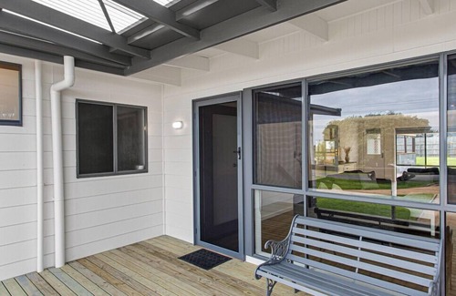 San Remo House | Getaway for six Accessible accommodation