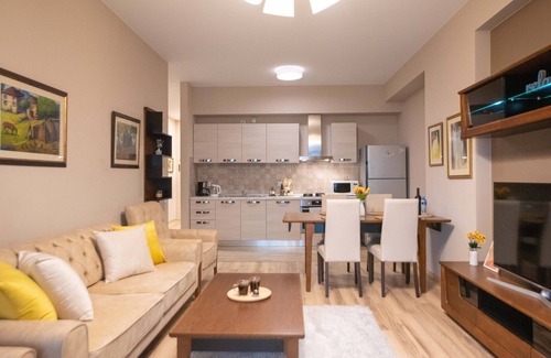Saburtalo Apartment | GG Home - spacious 3-bedroom apartment for family in Saburtalo