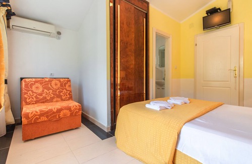Kaluđerac House | GH Leonardo - Double Room with Balcony