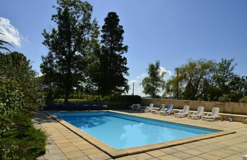 Monpardiac House | Ghibli, lake view in beautiful estate with swimming pool