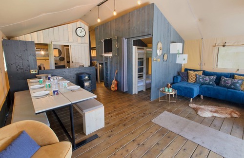 Littleport Cabin | Giant Safari Lodge with Swimming Lake