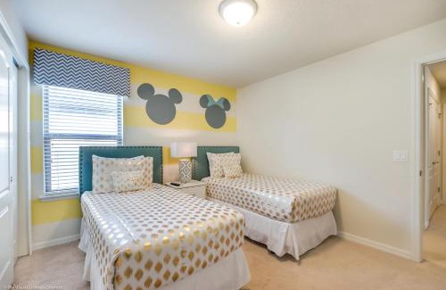 Four Corners House | Giant Villa wPool FREE Water Park7mi to DISNEY