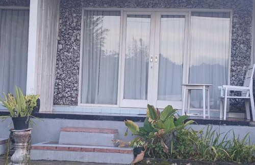 Toya Bungkah Hotel | Gill Lake Batur