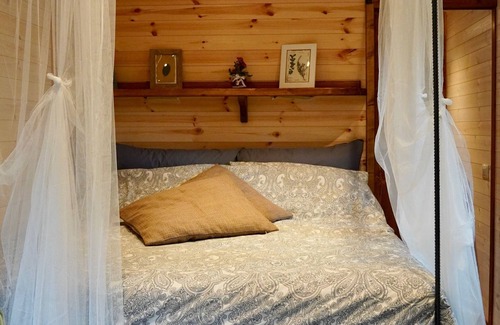 Gabbro House | Gipsy Caravan in Tuscany (& Hot-tub)