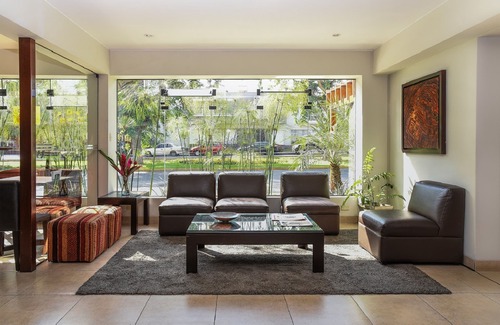 Miraflores Hotel | Girasoles Hotel