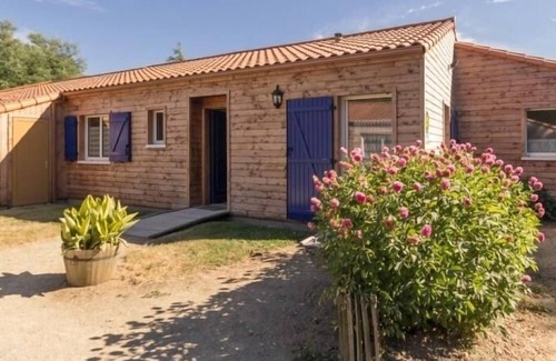 Chaumes-en-Retz Cottage | Gite Arthon-en-Retz, 3 bedrooms, 6 persons