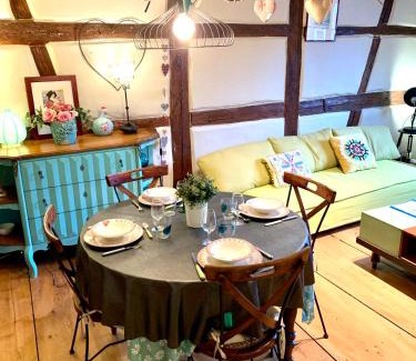Riquewihr Apartment | Gite "Au coeur de Riquewihr - vue sur le vignoble" à Riquewihr