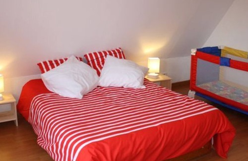 Benamenil Cottage | Gite Bénaménil, 4 bedrooms, 6 persons