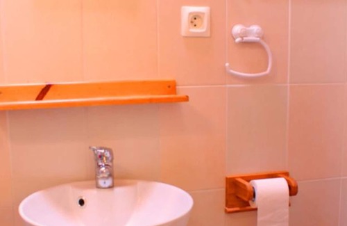 Chatel-Montagne Cottage | Gite Châtel-Montagne, 2 bedrooms, 4 persons