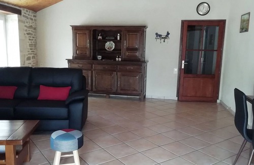 Chaille-les-Marais Cottage | Gite Chaillé-les-Marais, 3 bedrooms, 6 persons