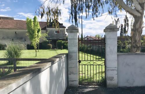 Dognen House | Gite Chez Lydie Dans Le Béarn