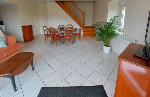Cosse-le-Vivien Cottage | Gite Cossé-le-Vivien, 2 bedrooms, 5 persons