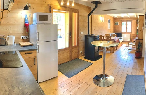 La Giettaz Apartment | Gîte in chalet for up to 4 people - Skiing, various activities, snowshoe hiking