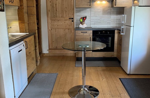 La Giettaz Apartment | Gîte in chalet for up to 4 people - Skiing, various activities, snowshoe hiking