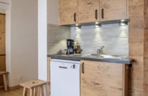 La Giettaz Apartment | Gîte in chalet for up to 4 people - Skiing, various activities, snowshoe hiking