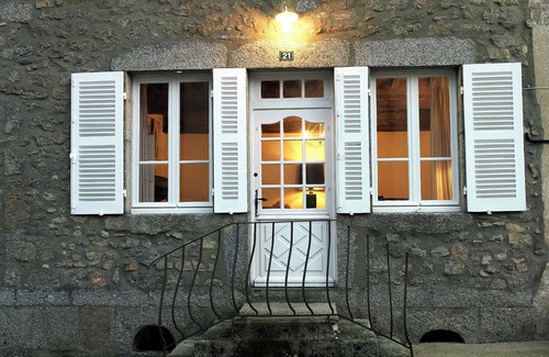 Marigny l'Eglise Cottage | Gîte Le Marigny in the heart of Morvan