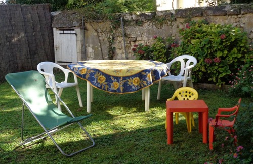 Restigne Cottage | Gite Restigné, 3 bedrooms, 6 persons