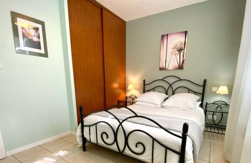 Saint-Severin Cottage | Gite Saint-Séverin, 3 bedrooms, 6 persons