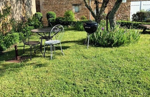 Veyrignac Cottage | Gite Veyrignac, 3 bedrooms, 5 persons