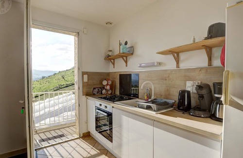 Saint-Romain-en-Jarez Cottage | Gite with garden, kids' games, and boules court. Perfect for hiking and biking!