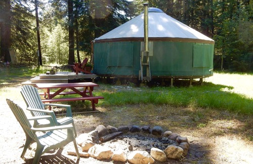 Sandpoint Cabin | Glamp in our beautiful North Idaho Yurt