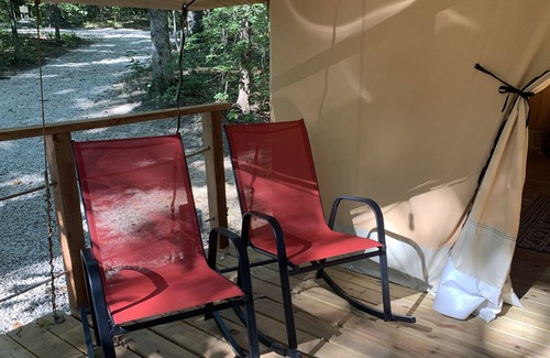 Eldon RV Rental | Glamping in Lake of the Ozarks, minutes from Bagnell Dam