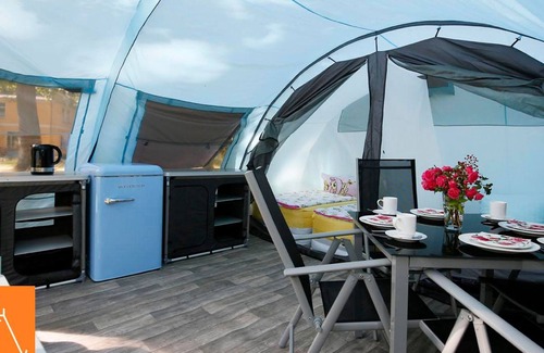 Bakenberg Apartment | Glampingdorf Tent & Beach - Category 2 No. 7 - Ferienpark Bakenberg