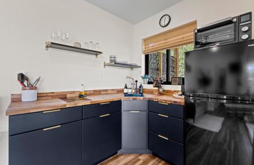 Navarre Apartment | Glamtainer