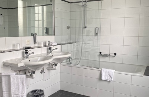Biel Hotel | GLANDON Rooms Elite